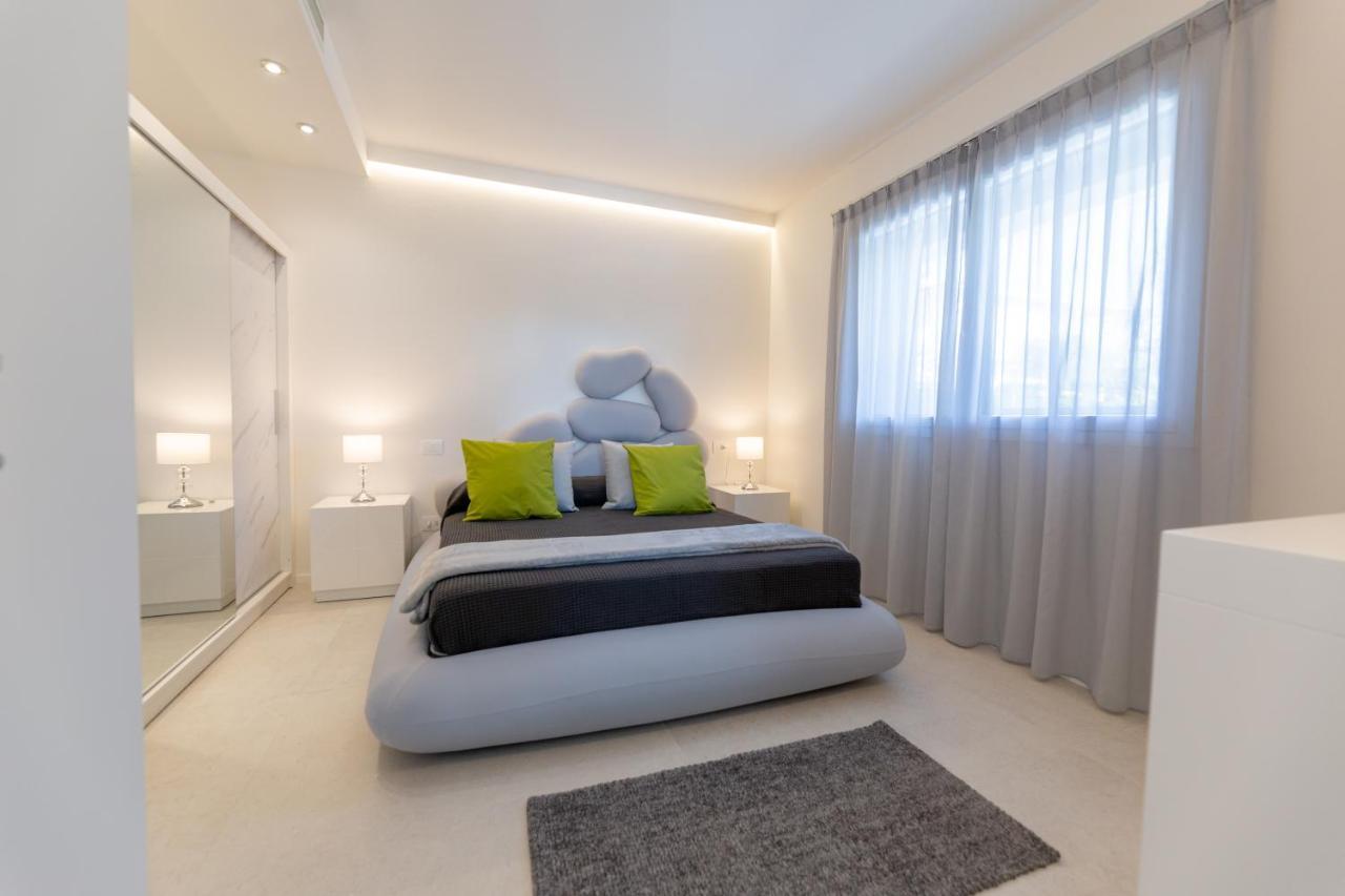 Magic Luxury Apartments Бардолино Экстерьер фото