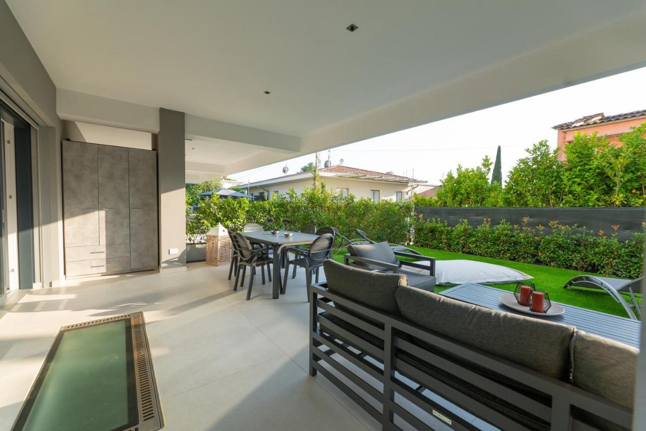Magic Luxury Apartments Бардолино Экстерьер фото