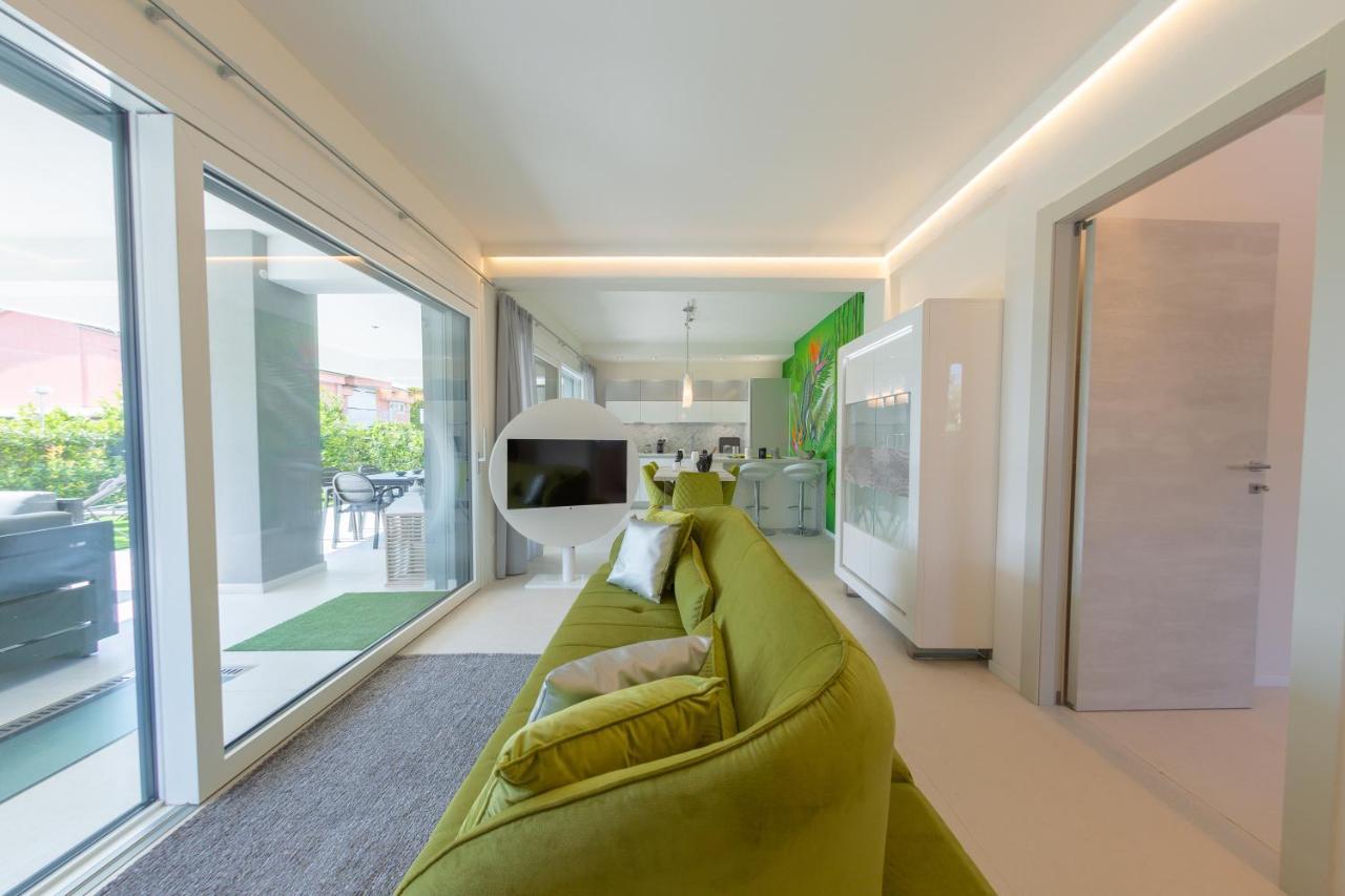 Magic Luxury Apartments Бардолино Экстерьер фото